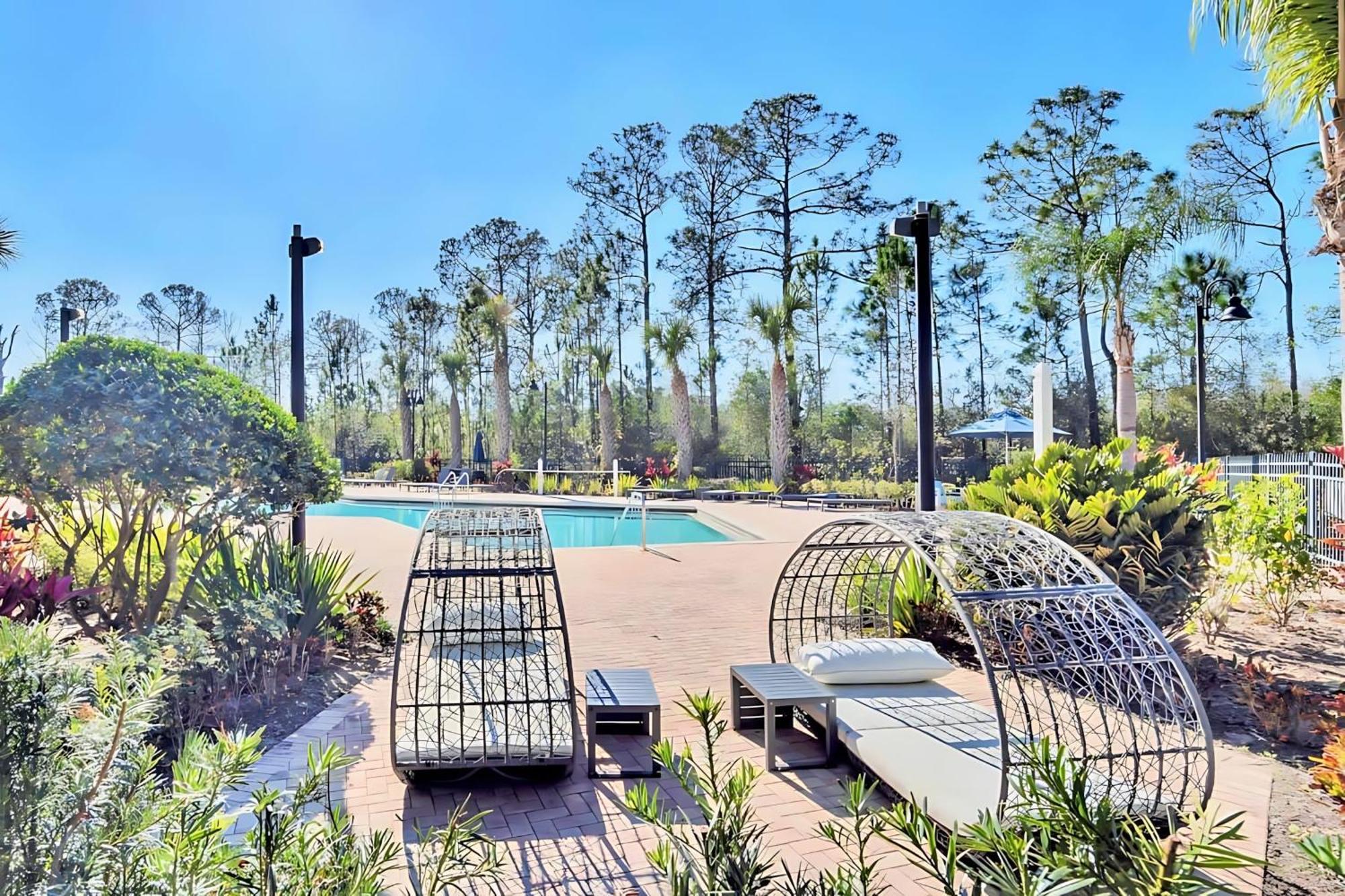 Near Disney - Spacious 3Br Condo With Pool & Hot Tub! Orlando Bagian luar foto